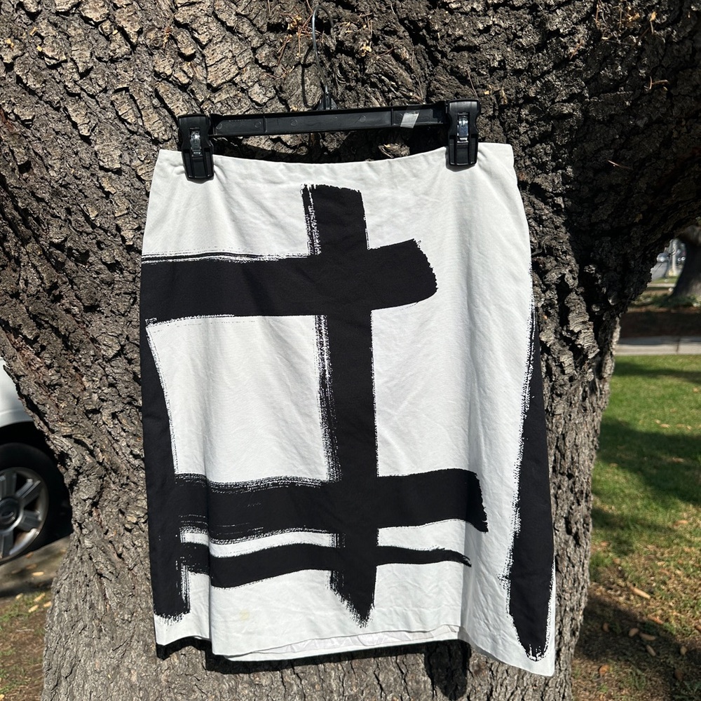 Club Monaco Black and White A-Line Skirt